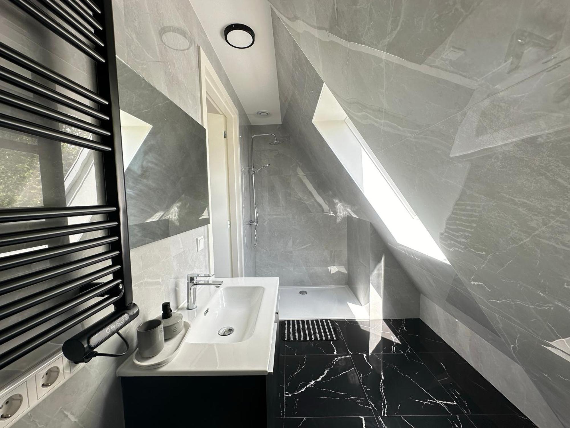 דראכטן Luxe Appartement Fiore מראה חיצוני תמונה